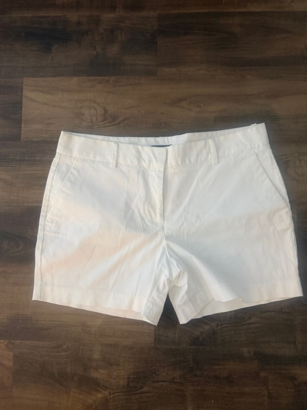 NWOT Nautica White Women's Cotton Chino Bermuda Shorts Size 12